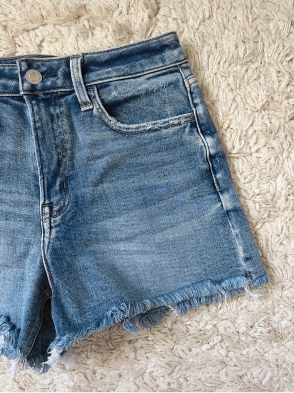 Vervet By Flying Monkey High Rise Raw Hem Denim Shorts - Picture 3 of 10